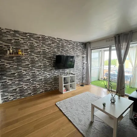 公寓 Joli Apartemo O Centro *